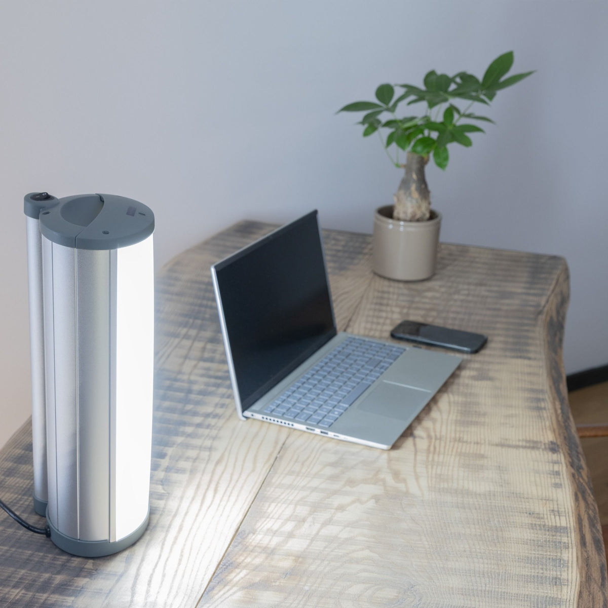 Lanaform Luminescence – Ljusterapilampa med wake-up-funktion & 10 000 lux